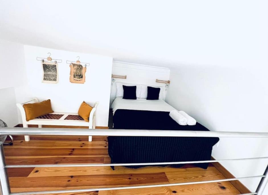 Lisbon Lovely Mezzanino Studio Close To Lx Factory Екстериор снимка